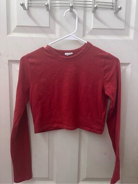 Cotton On Red Long-Sleeve Cropped Tee